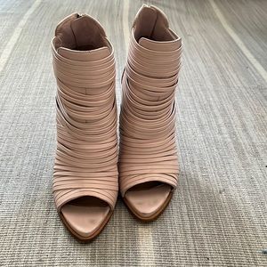 Givenchy heels. Size 38.